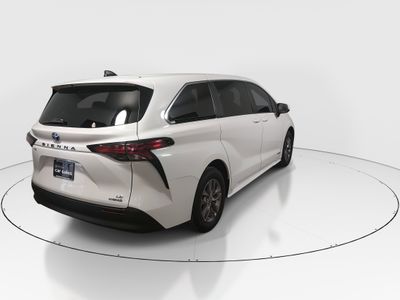 2021 Toyota Sienna - Photo 7