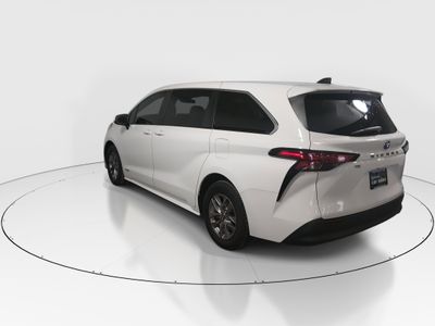 2021 Toyota Sienna - Photo 5
