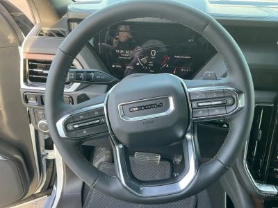 2026 GMC Yukon XL - Photo 9