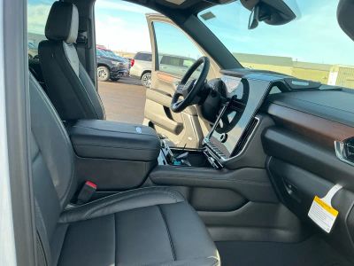 2026 GMC Yukon XL - Photo 15