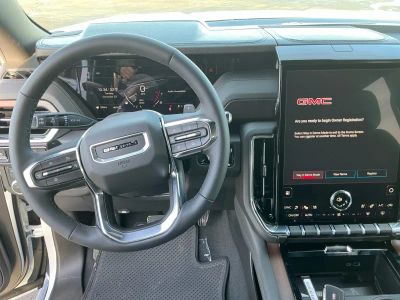 2026 GMC Yukon XL - Photo 11