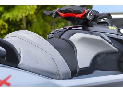 2026 Sea-Doo RXT-X 325 + Tech Package - Photo 7