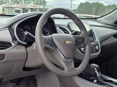 2022 Chevrolet Malibu - Photo 23
