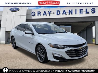 2022 Chevrolet Malibu - Photo 1