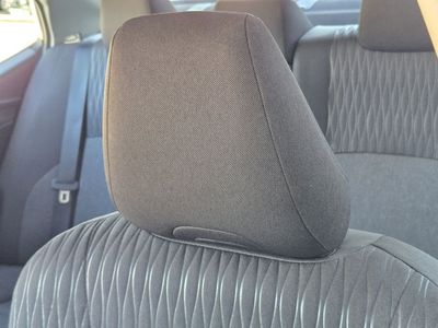 2025 Toyota Camry — photo 17 view