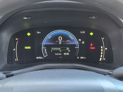 2025 Toyota Camry — photo 10 view