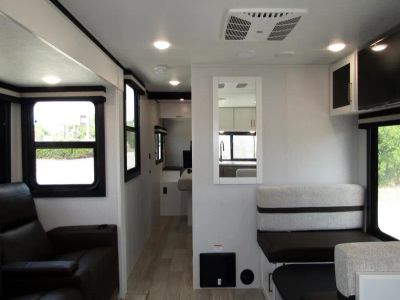 2026 Jayco NORTH TRAIL - Photo 3