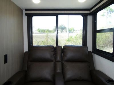 2026 Jayco NORTH TRAIL - Photo 10