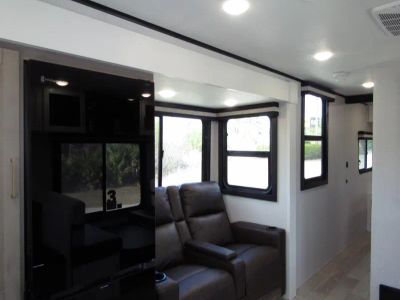 2026 Jayco NORTH TRAIL - Photo 4