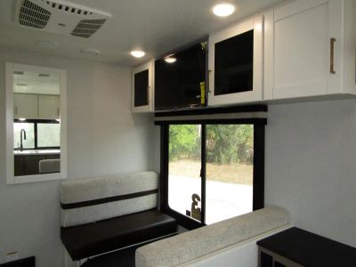 2026 Jayco NORTH TRAIL - Photo 11