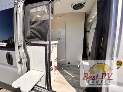 2026 Thor Motor Coach Tellaro - Photo 13
