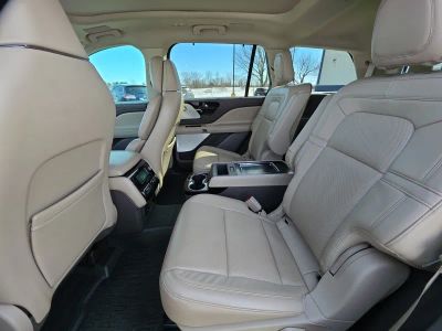 2020 Lincoln Aviator — photo 18 view