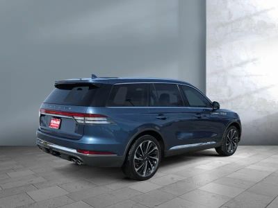 2020 Lincoln Aviator — engine compartment view