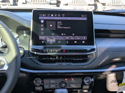 2026 Jeep Compass — photo 15 view