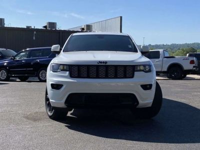 2020 Jeep Grand Cherokee - Photo 9