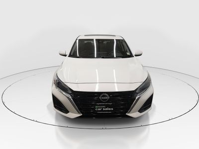 2023 Nissan Altima — side profile view