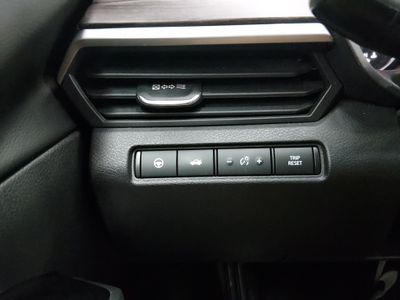 2023 Nissan Altima — photo 13 view