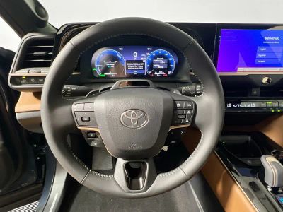 2026 Toyota Crown Signia — photo 15 view