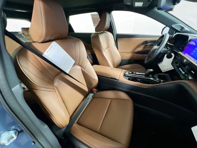 2026 Toyota Crown Signia — photo 27 view