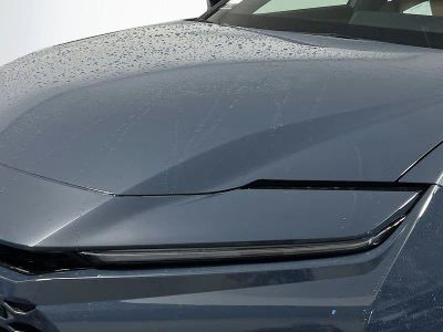 2026 Toyota Crown Signia — photo 9 view