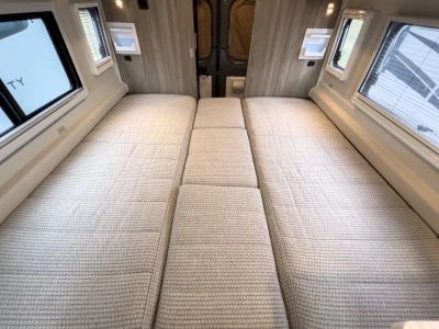 2023 Winnebago TRAVATO - Photo 19