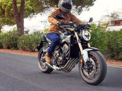 2025 Honda CB650R E-Clutch - Photo 16