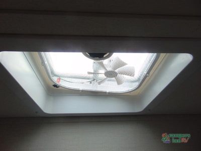 2025 Prime Time RV Avenger LE - Photo 19
