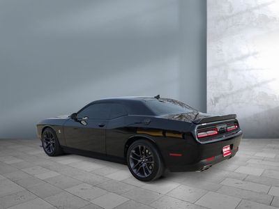 2023 Dodge Challenger - Photo 4