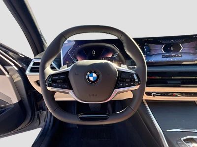 2026 BMW 3 Series — photo 9 view