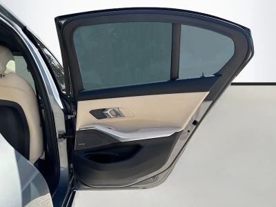 2026 BMW 3 Series — photo 30 view