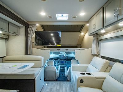 2026 Thor Motor Coach Omni Trail - Photo 4
