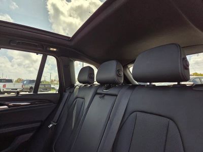2022 BMW X3 — photo 17 view