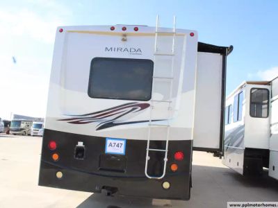 2013 Coachmen 32BH — interior view