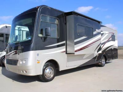 2013 Coachmen 32BH — side profile view