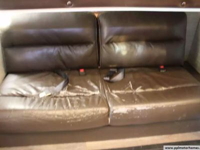 2013 Coachmen 32BH — photo 22 view
