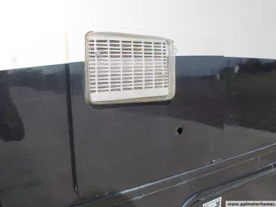 2013 Coachmen 32BH — photo 39 view