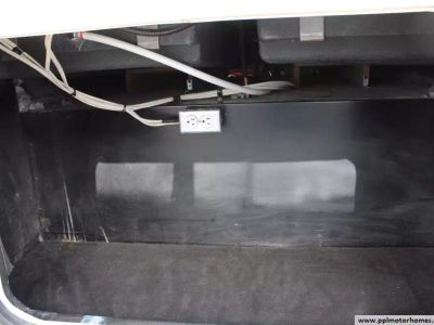 2013 Coachmen 32BH — photo 34 view