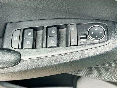 2026 Kia Seltos — photo 18 view
