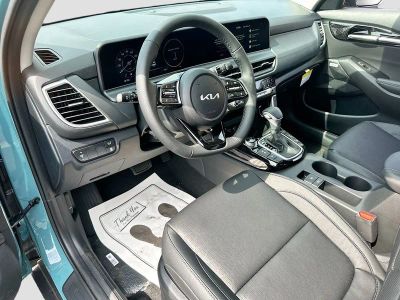 2026 Kia Seltos — photo 9 view