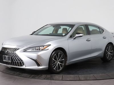 2023 Lexus ES - Photo 1