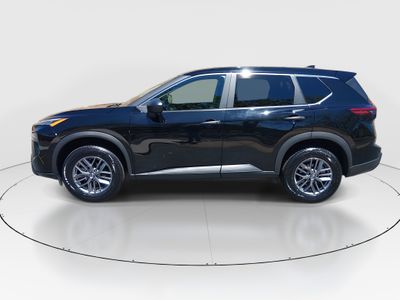 2024 Nissan Rogue - Photo 4