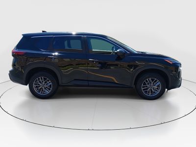 2024 Nissan Rogue - Photo 8