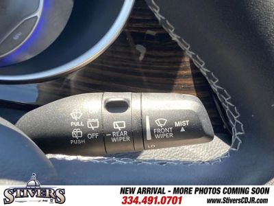 2023 Chrysler Pacifica - Photo 34