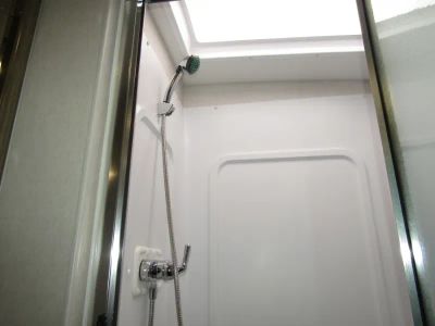 2025 Winnebago VISTA - Photo 18
