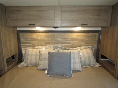 2025 Winnebago VISTA - Photo 19