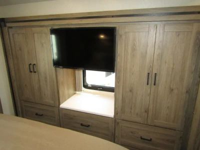 2025 Winnebago VISTA - Photo 20