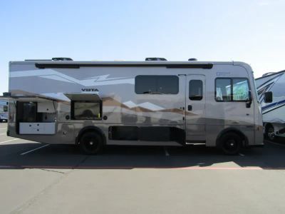 2025 Winnebago VISTA - Photo 22
