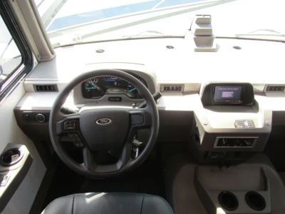 2025 Winnebago VISTA - Photo 2