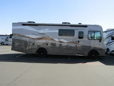 2025 Winnebago VISTA - Photo 21