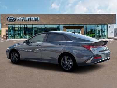 2026 Hyundai Elantra - Photo 4